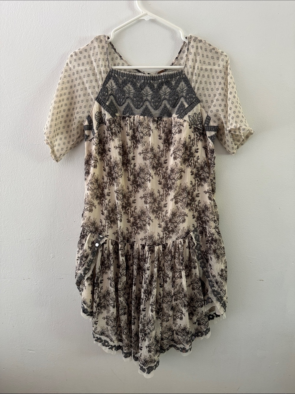 Free People Cream and Black Floral Midi Dress Sz S